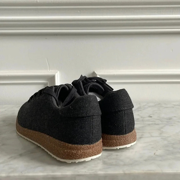 Madden Girl sneakers new in box size 8 and 10 - Picture 5 of 9